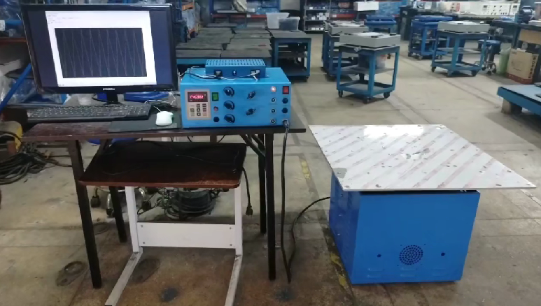 電磁式振動台 電磁式振動台