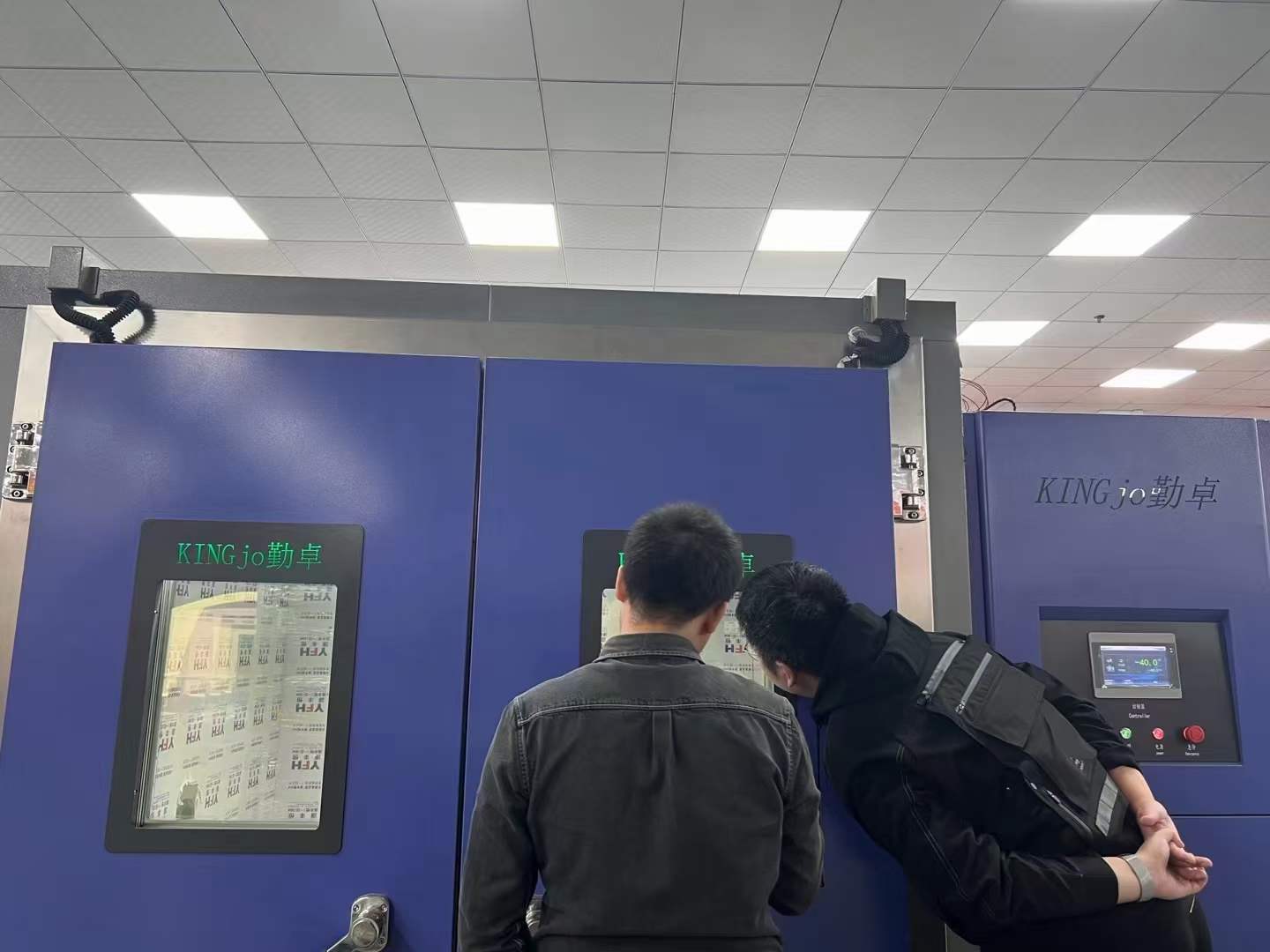 天津步入式高低溫試驗（yàn）室、大型高（gāo）低溫步入式（shì）試驗室